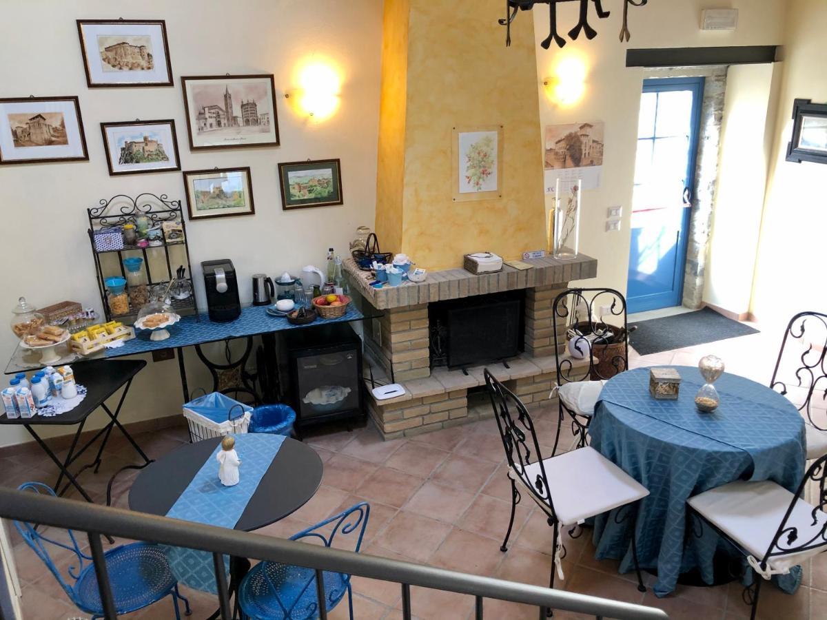 La Locanda Nel Vento Calestano Luaran gambar