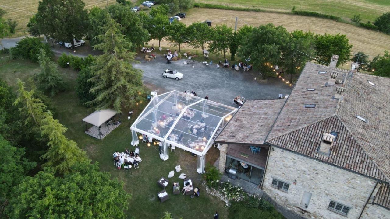 La Locanda Nel Vento Calestano Luaran gambar
