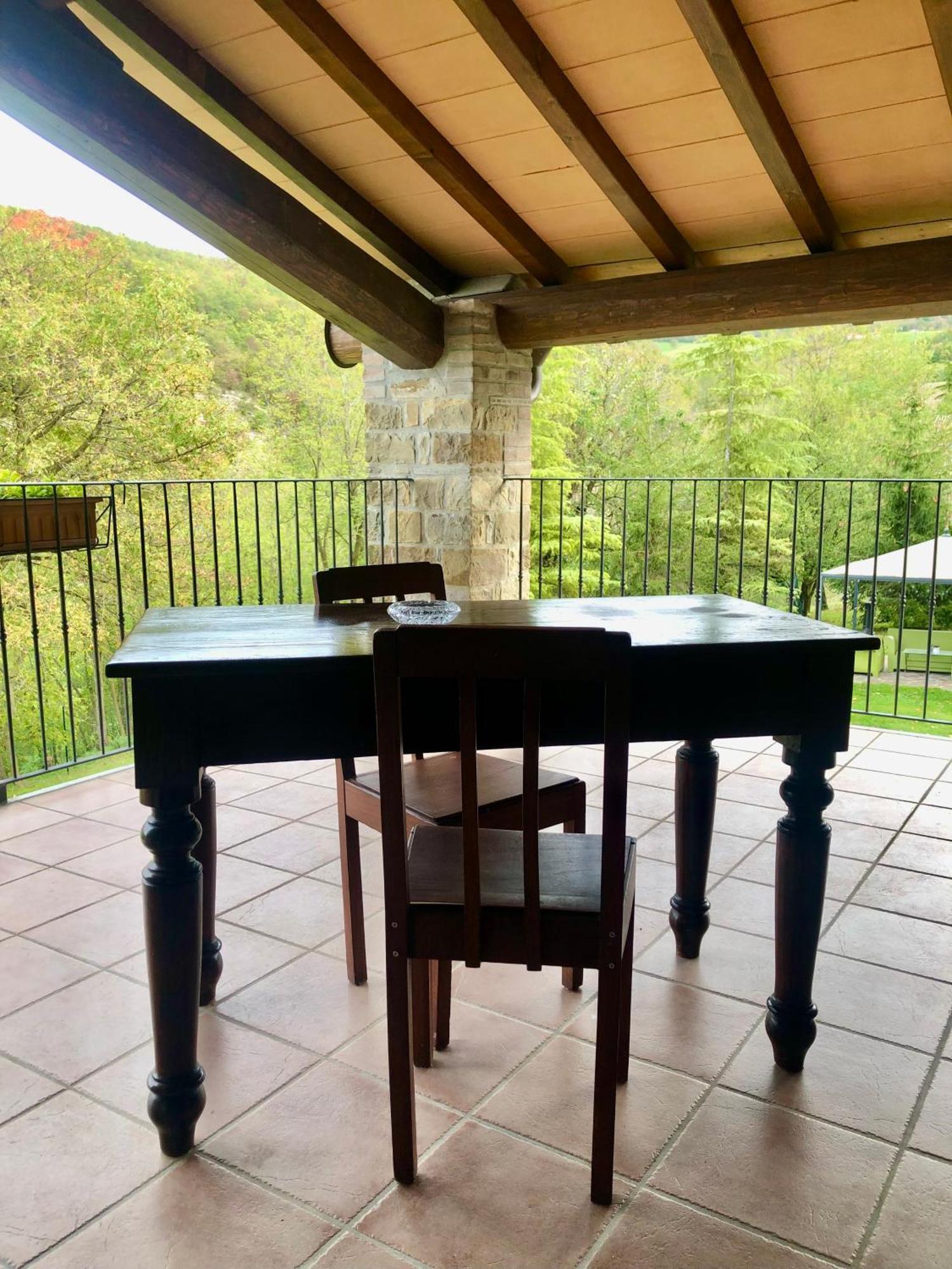 La Locanda Nel Vento Calestano Luaran gambar