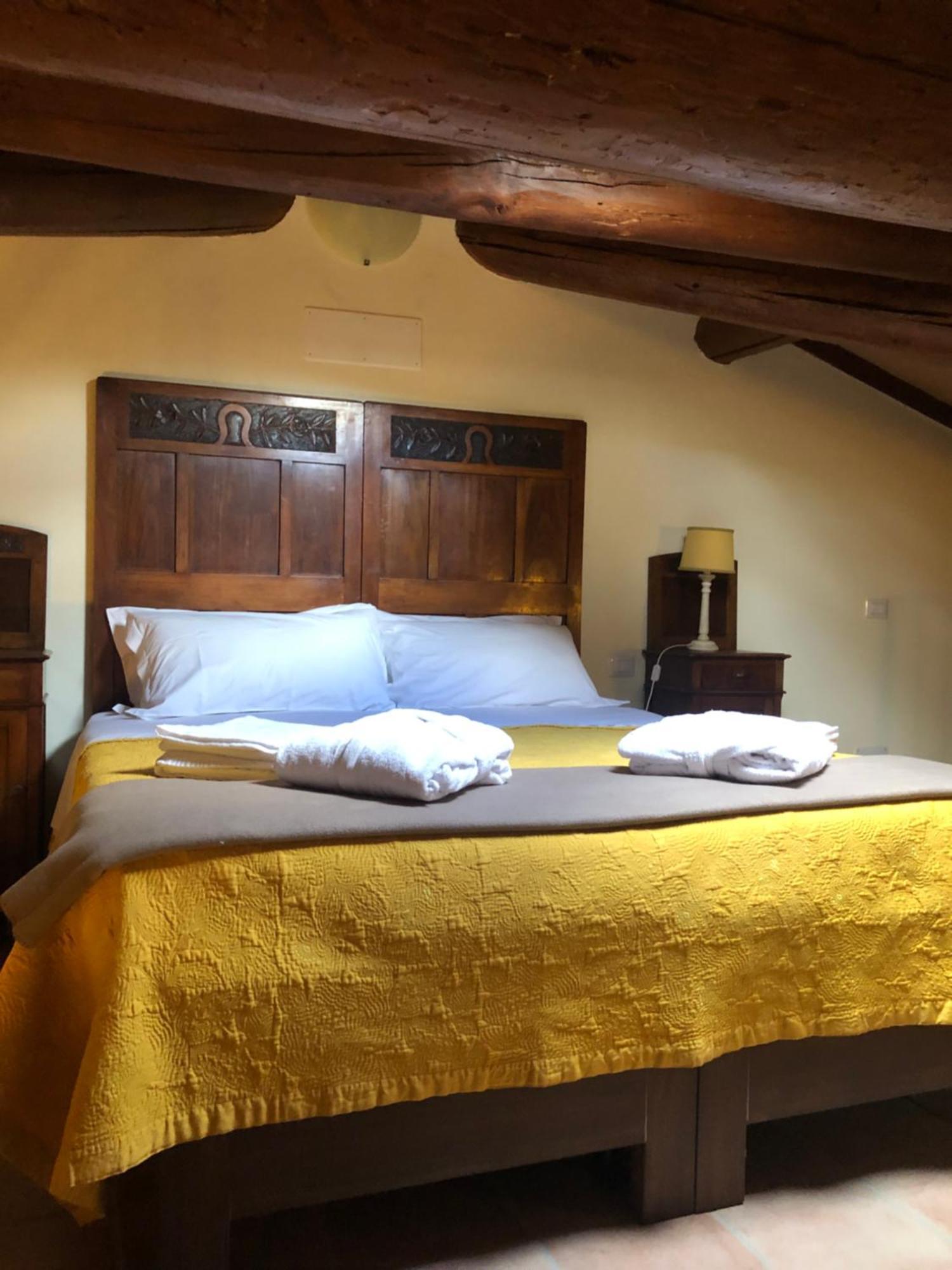 La Locanda Nel Vento Calestano Luaran gambar