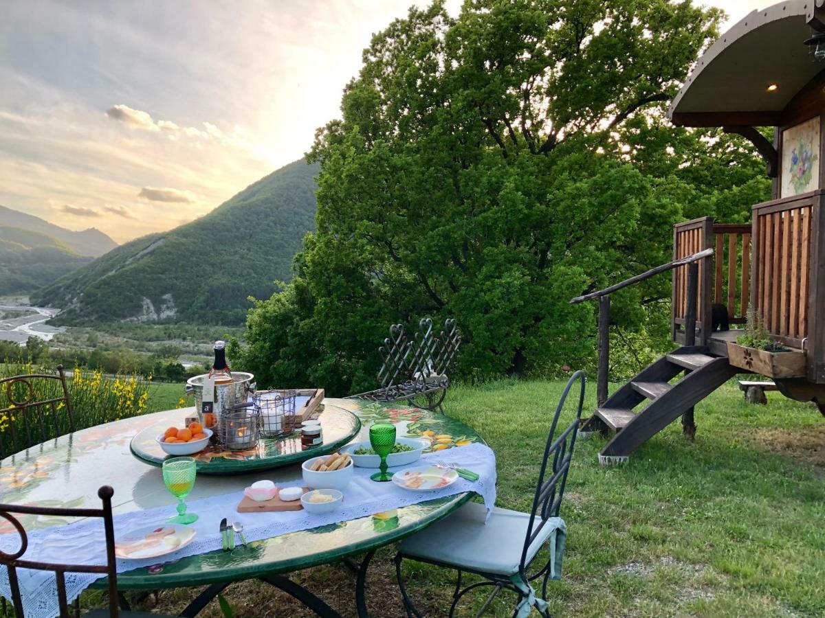 La Locanda Nel Vento Calestano Luaran gambar