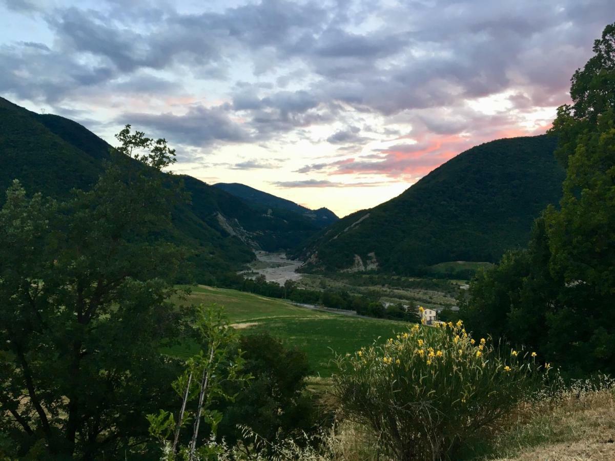 La Locanda Nel Vento Calestano Luaran gambar